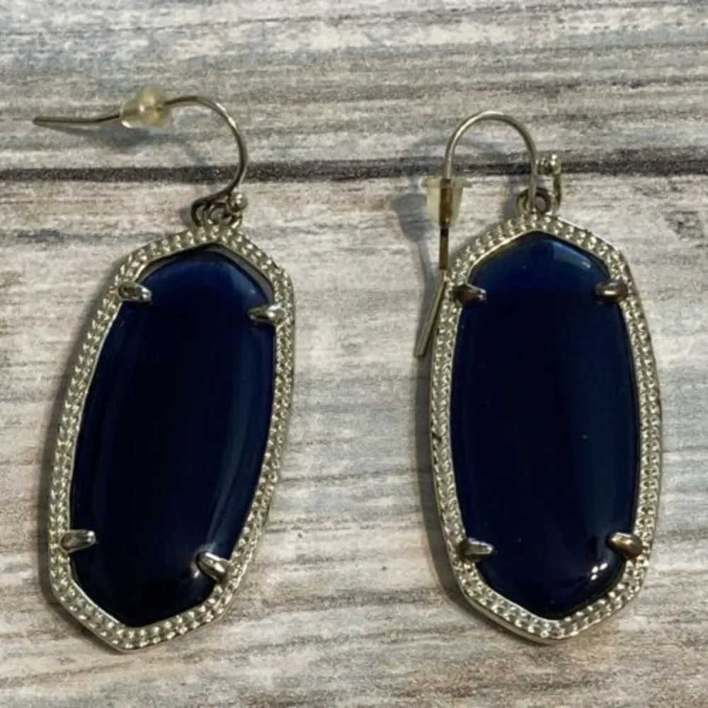 Kendra Scott‎ Elle Navy Cats Eye EARRINGS Gold Tone